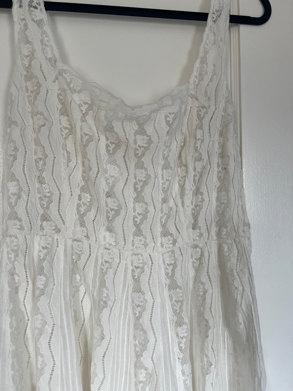 Doen Agnes’s Dress - Picture 5 of 7